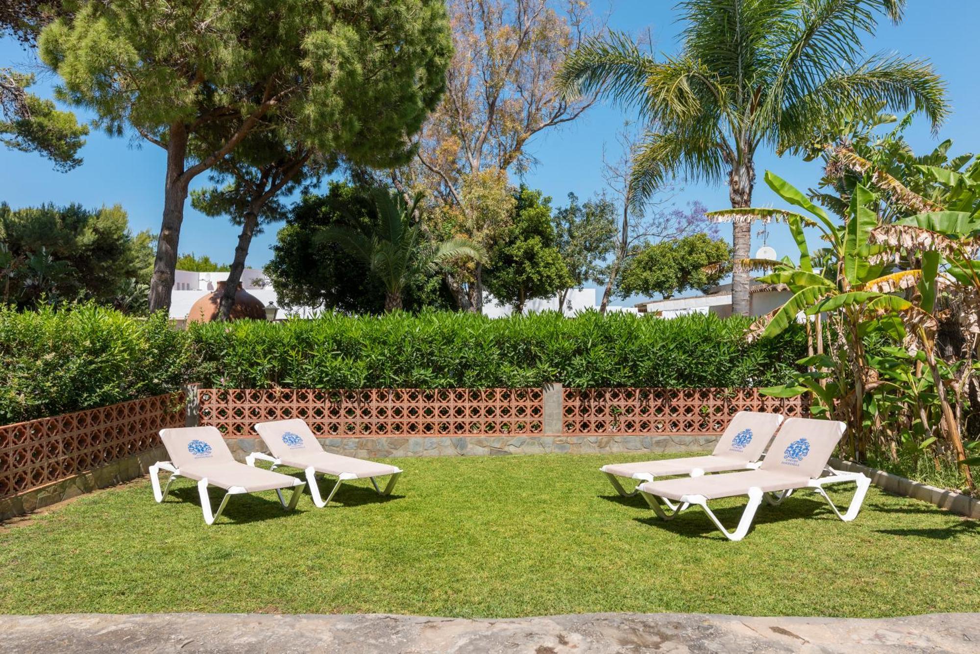 Suites Cortijo Fontanilla Conil De La Frontera Bagian luar foto